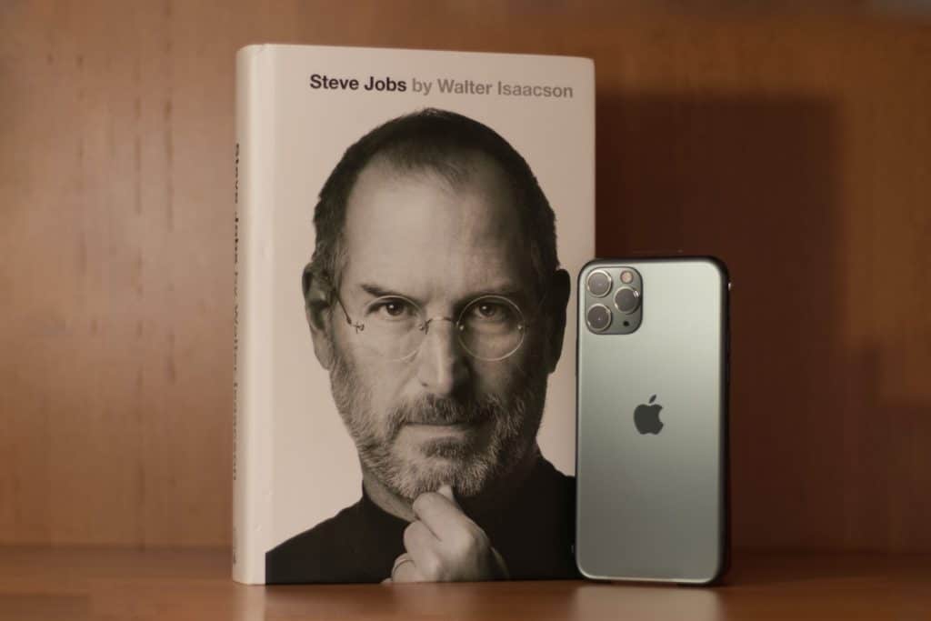 10 ways historys finest kept focused at work steve jobs