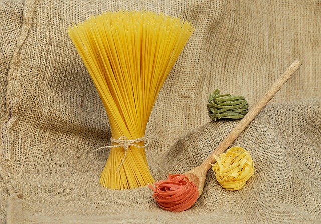 is it bad to eat pasta on a cutting diet