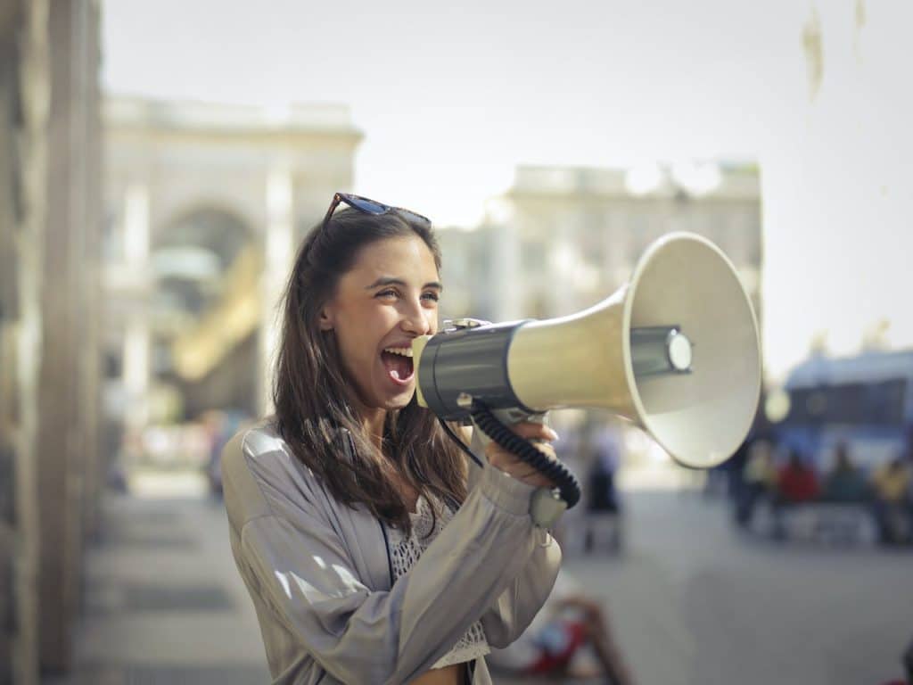 Can Oxygen Make Your Voice Hoarse