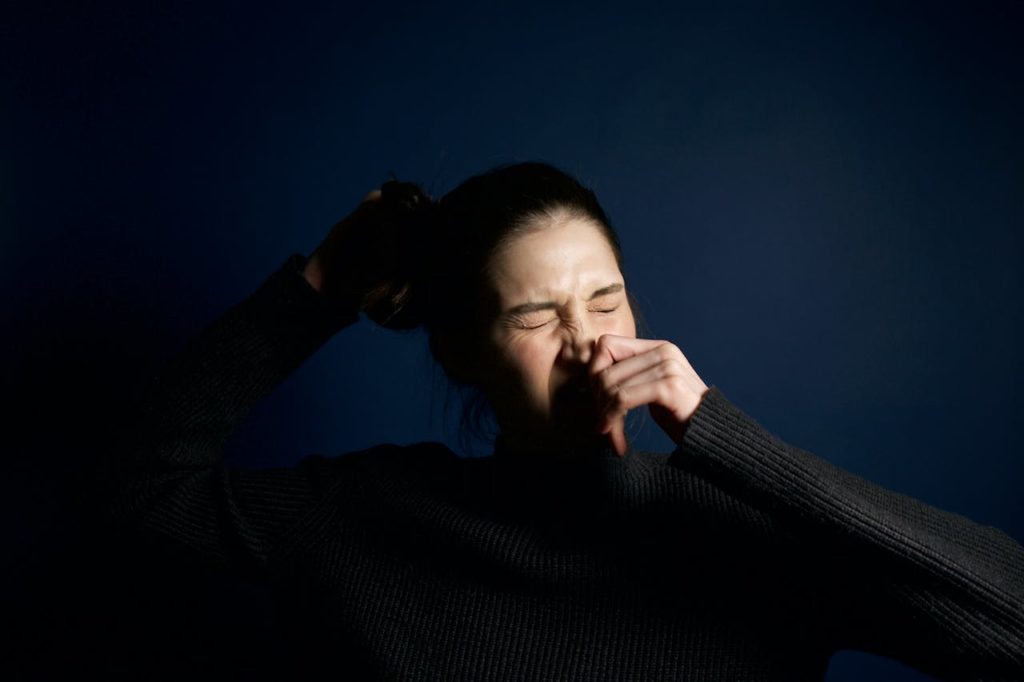 How many calories does a sneeze burn
