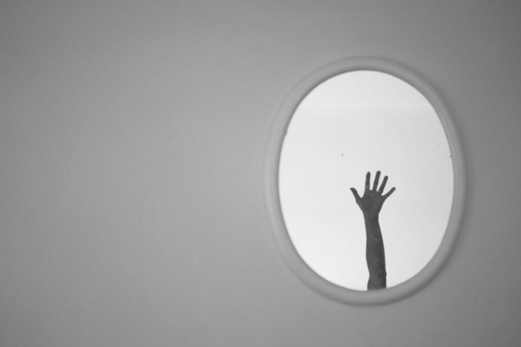 How To Stop Mirroring Other People's Personalities