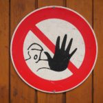 don't throw things on the floor: best warnings for toddlers